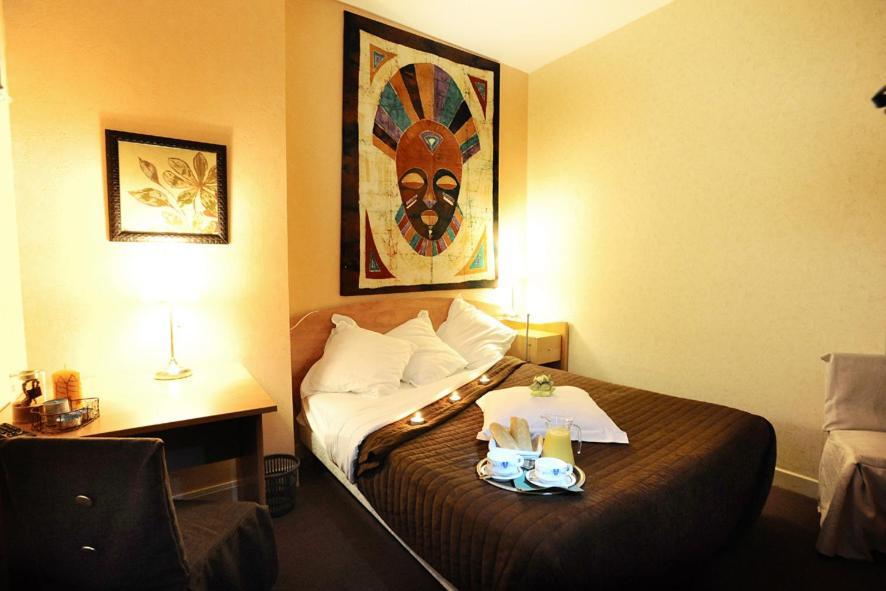 Les Negociants Pontgibaud Room photo